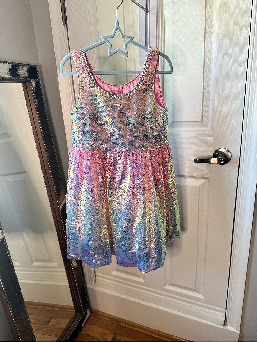 Lola & The Boys Girls Formal Sequin Dress Size 8